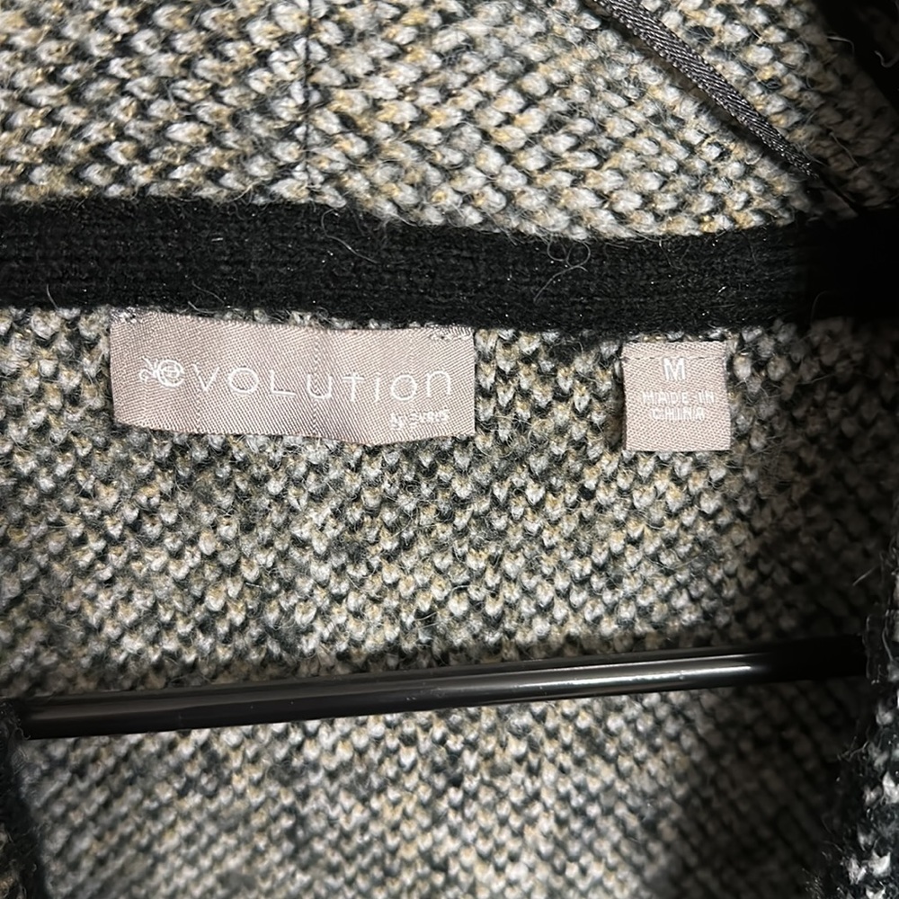Evolution Cardigan - Picture 3 of 3